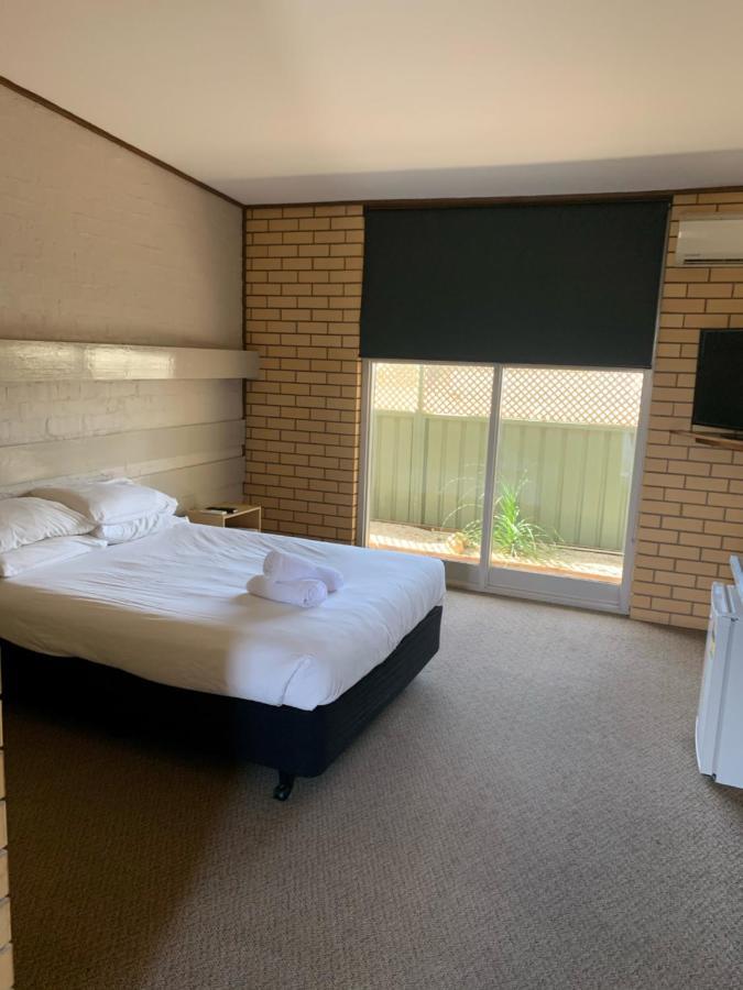 Hopetoun Community Hotel Motel Exterior foto