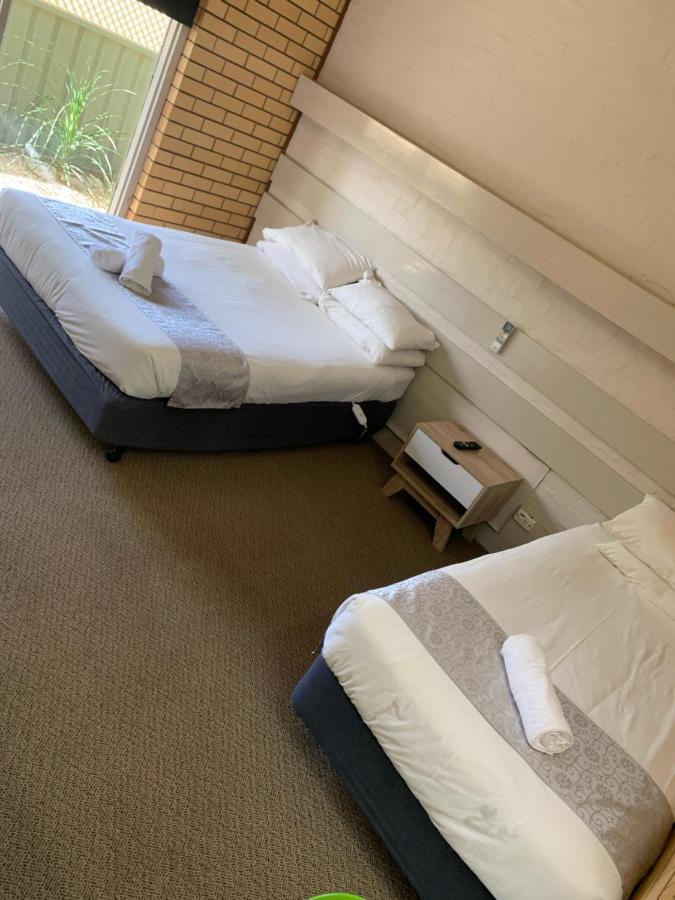 Hopetoun Community Hotel Motel Exterior foto